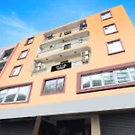 Hotel O Palam